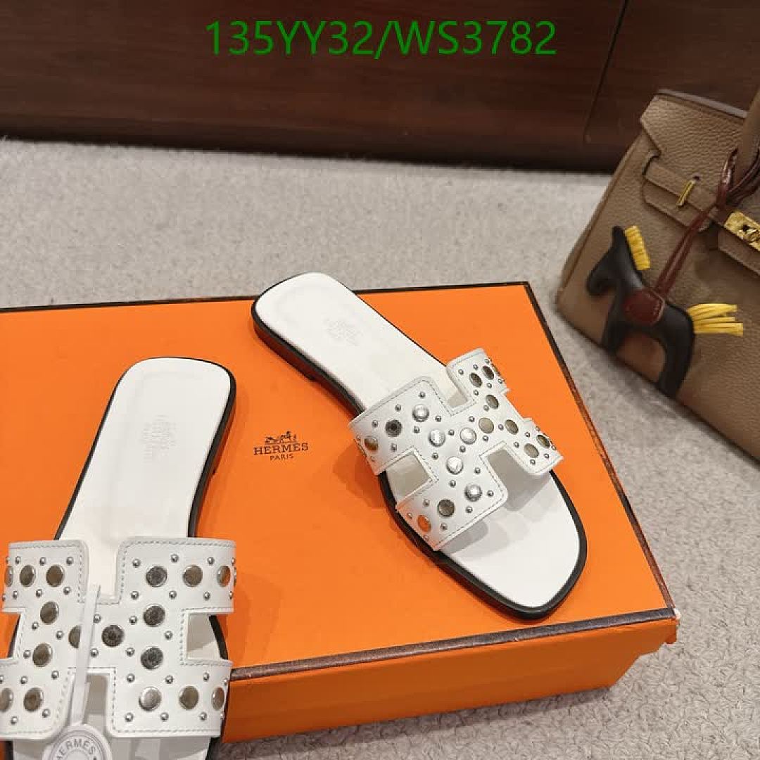 Hermes-Women Shoes Code: WS3782 $: 135USD