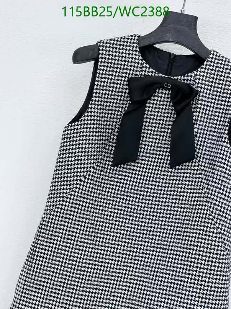 Dior-Clothing Code: WC2388 $: 115USD