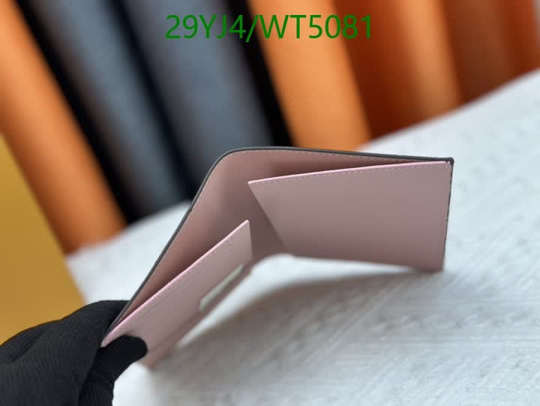 LV-Wallet-4A Quality Code: WT5081 $: 29USD
