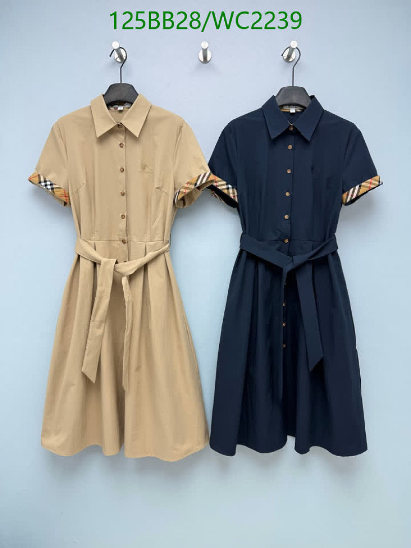 Burberry-Clothing Code: WC2239 $: 125USD