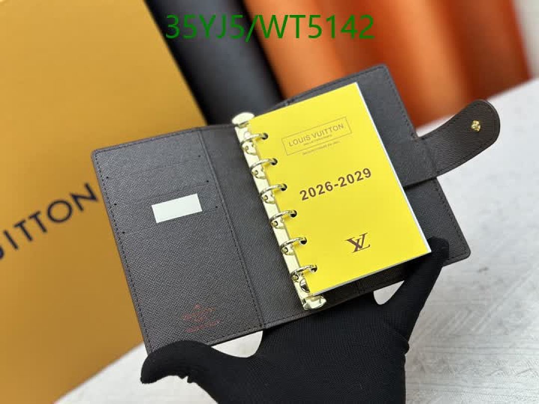 LV-Wallet-4A Quality Code: WT5142 $: 35USD