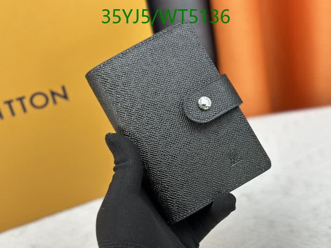 LV-Wallet-4A Quality Code: WT5136 $: 35USD