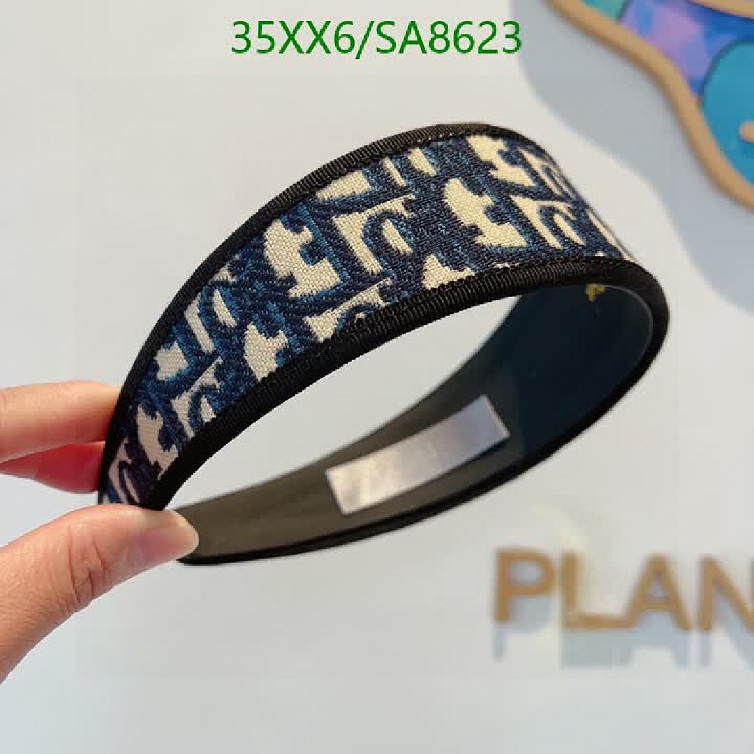 Dior-Headband Code: SA8623 $: 35USD