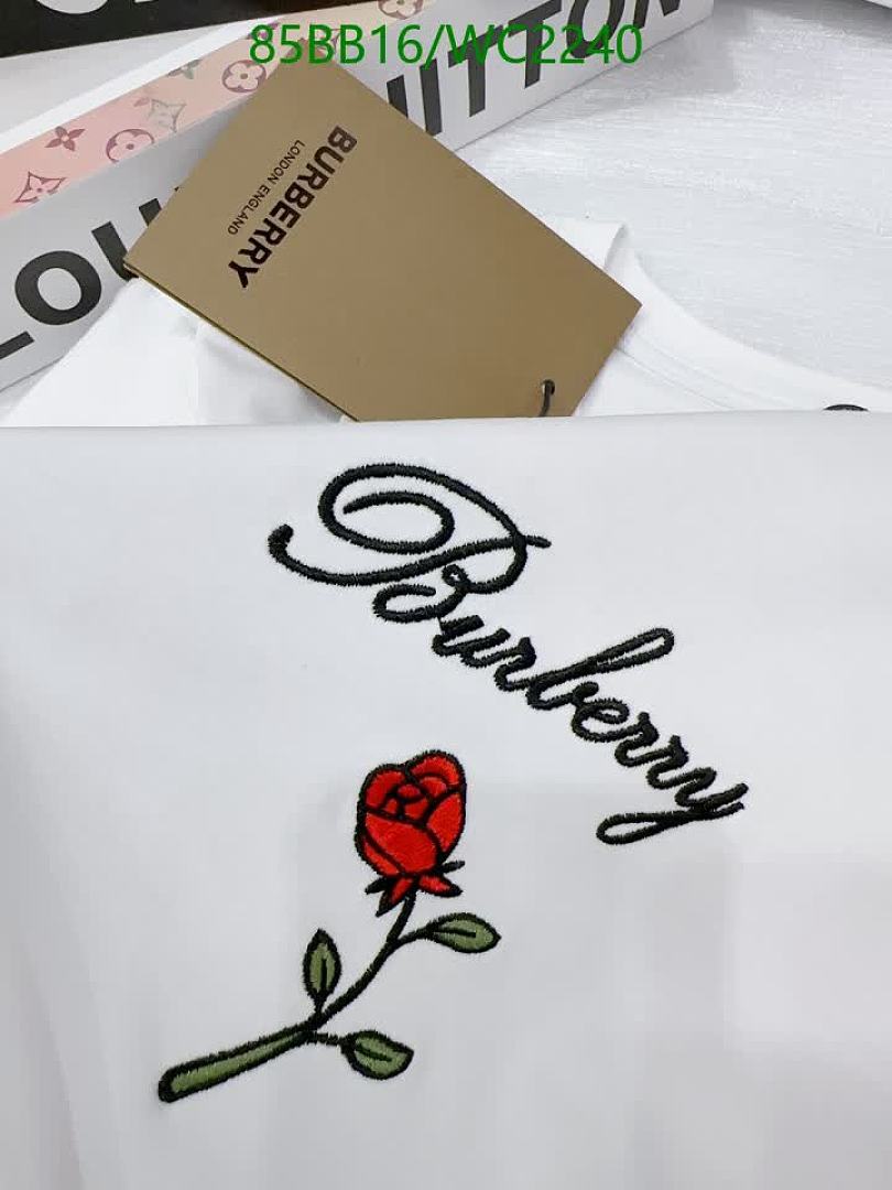 Burberry-Clothing Code: WC2240 $: 85USD