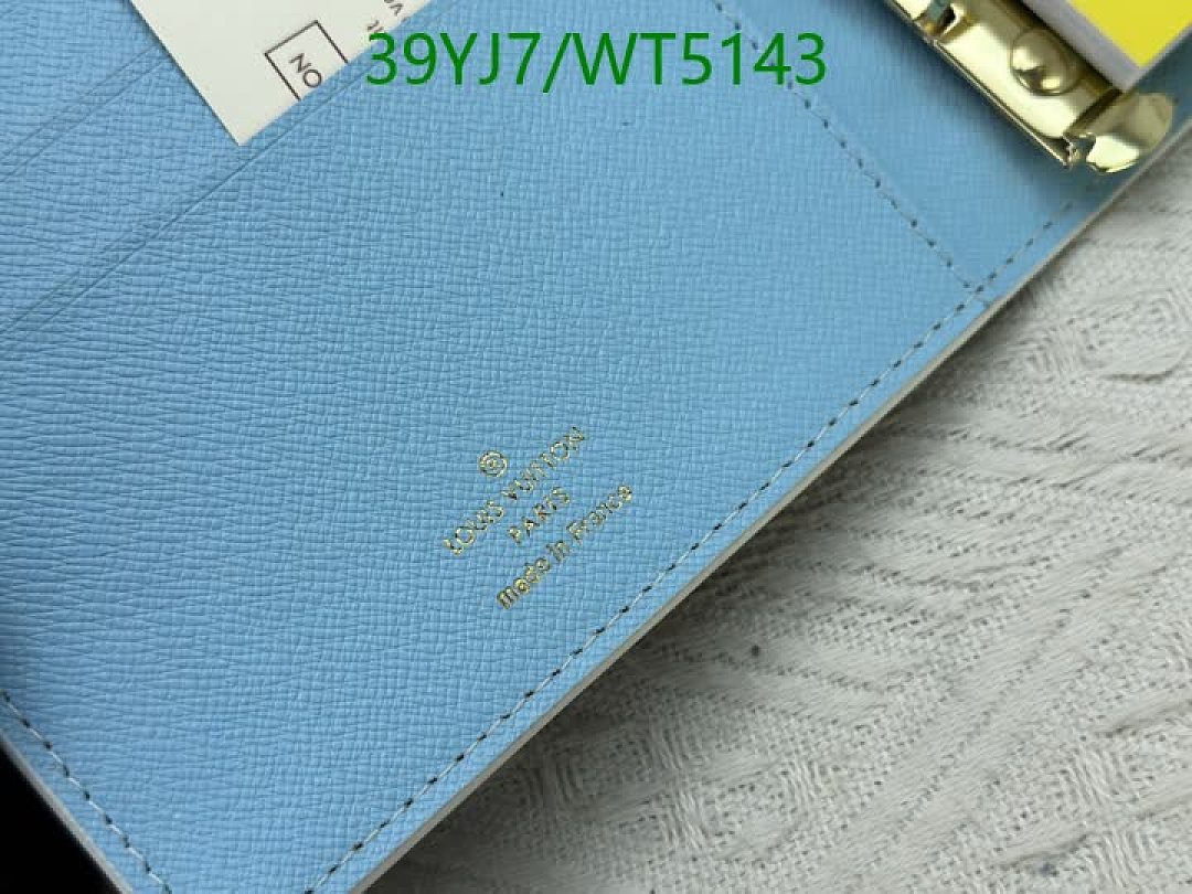 LV-Wallet-4A Quality Code: WT5143 $: 39USD