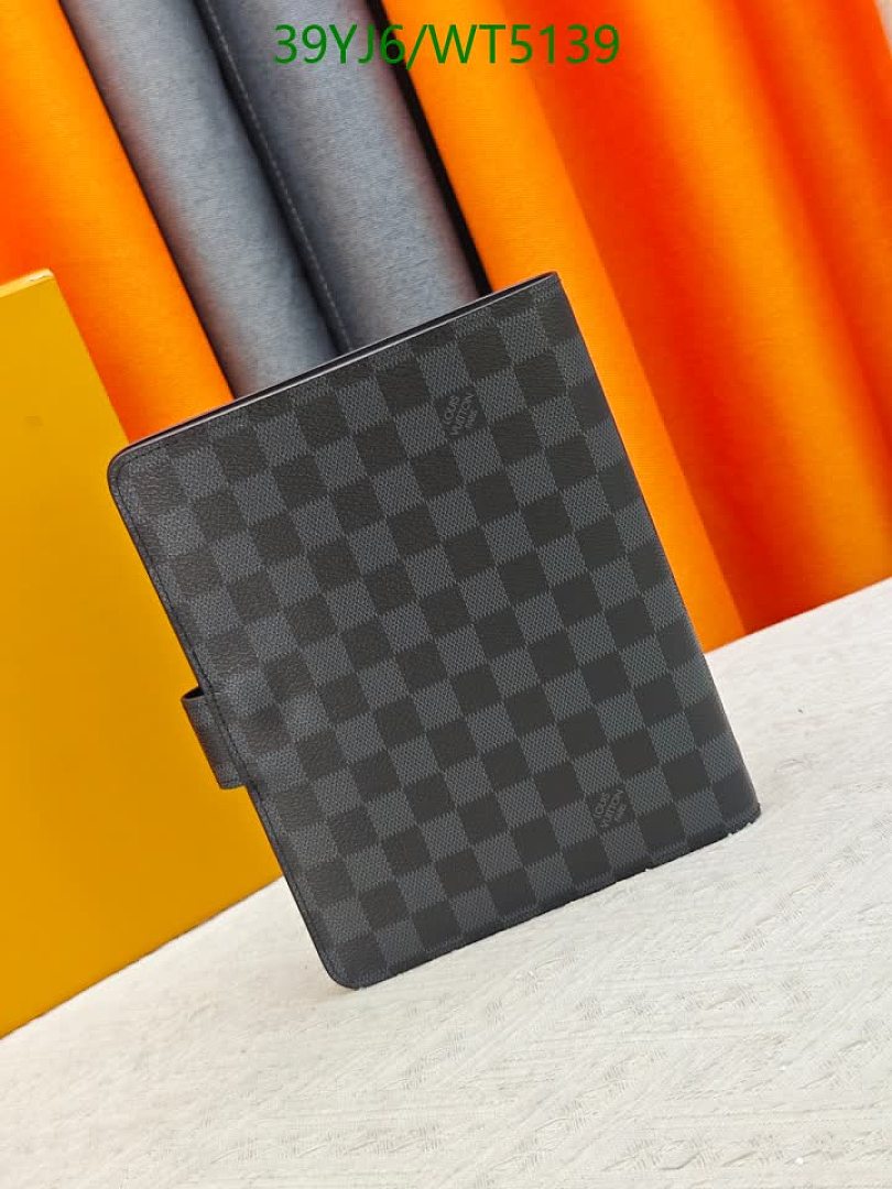 LV-Wallet-4A Quality Code: WT5139 $: 39USD