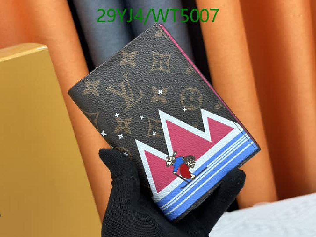 LV-Wallet-4A Quality Code: WT5007 $: 29USD