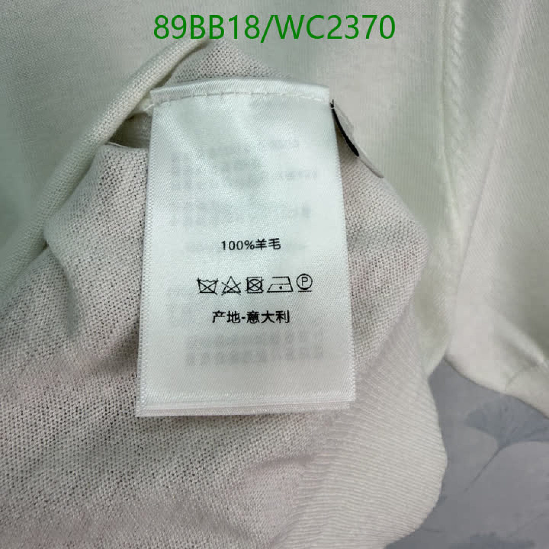 Dior-Clothing Code: WC2370 $: 89USD