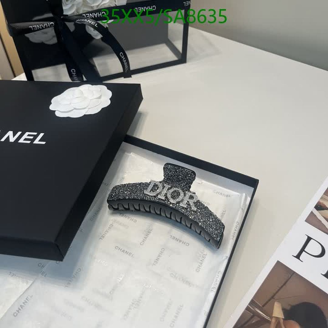 Dior-Headband Code: SA8635 $: 35USD