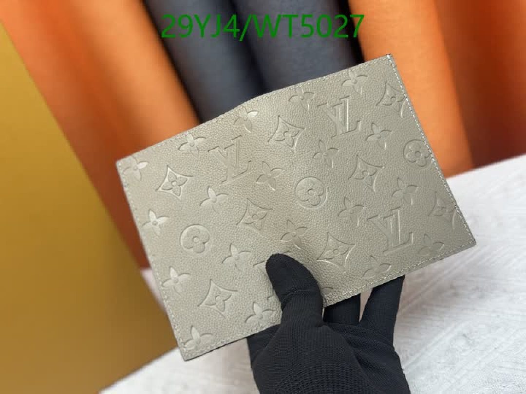 LV-Wallet-4A Quality Code: WT5027 $: 29USD