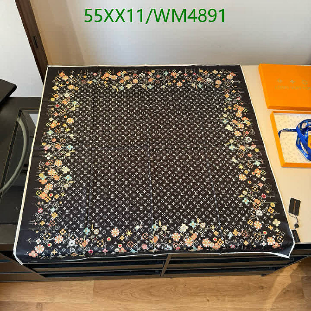 LV-Scarf Code: WM4891 $: 55USD