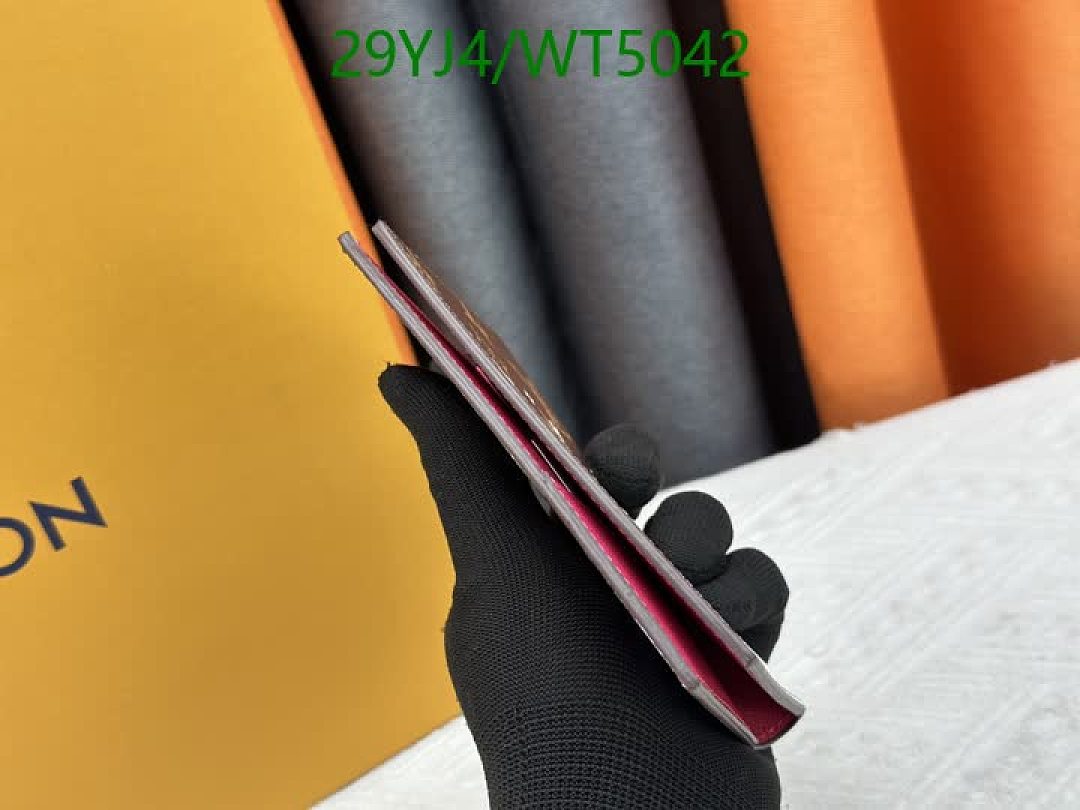 LV-Wallet-4A Quality Code: WT5042 $: 29USD