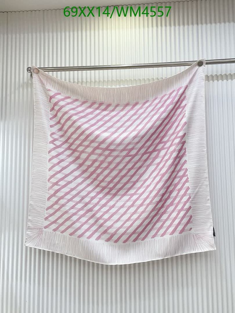 Chanel-Scarf Code: WM4557 $: 69USD