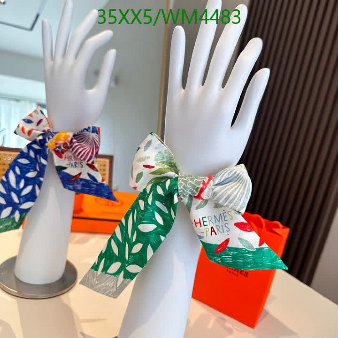 Hermes-Scarf Code: WM4483 $: 35USD