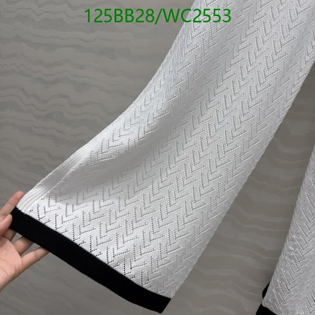 LV-Clothing Code: WC2553 $: 125USD