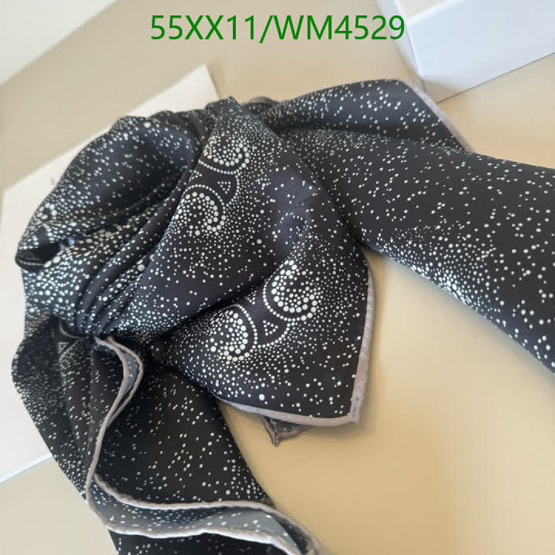 Celine-Scarf Code: WM4529 $: 55USD