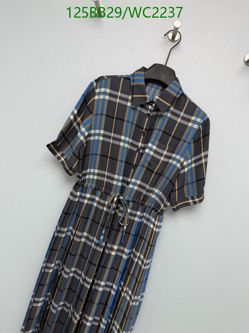 Burberry-Clothing Code: WC2237 $: 125USD