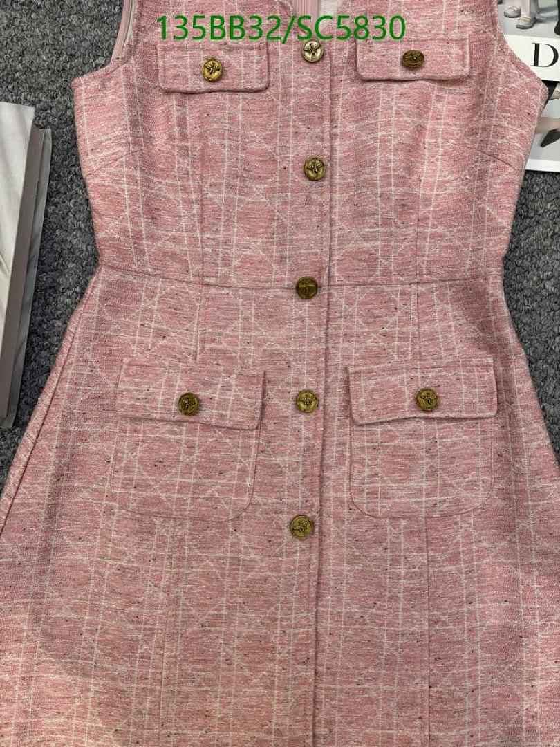 Dior-Clothing Code: SC5830 $: 135USD