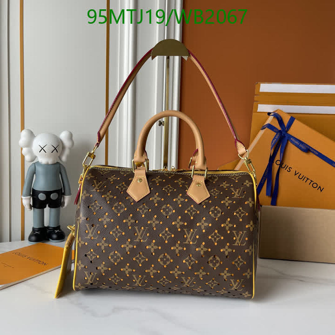 LV-Bag-4A Quality Code: WB2067 $: 95USD
