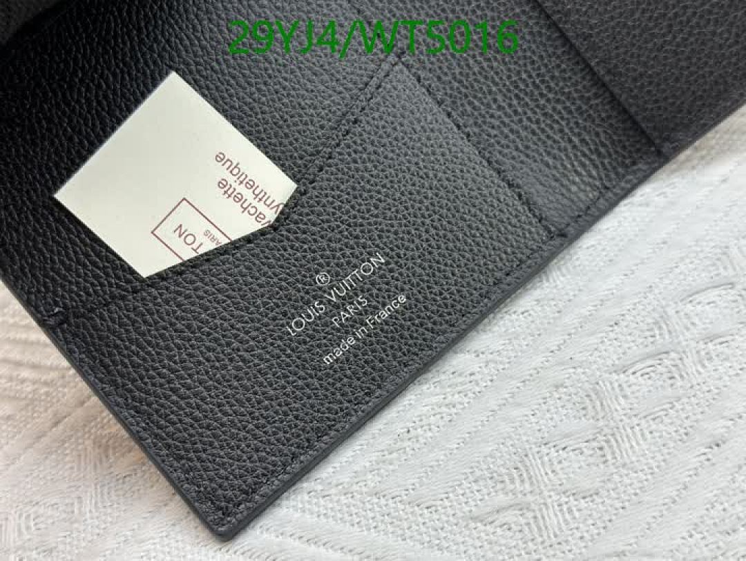 LV-Wallet-4A Quality Code: WT5016 $: 29USD