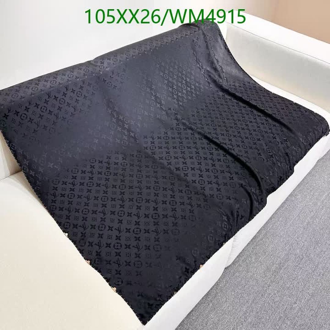 LV-Scarf Code: WM4915 $: 105USD