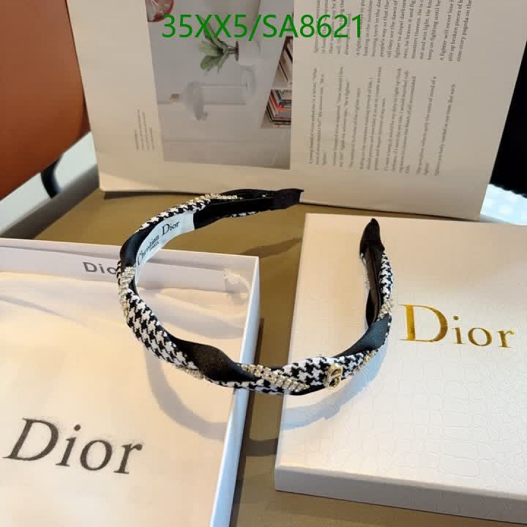 Dior-Headband Code: SA8621 $: 35USD