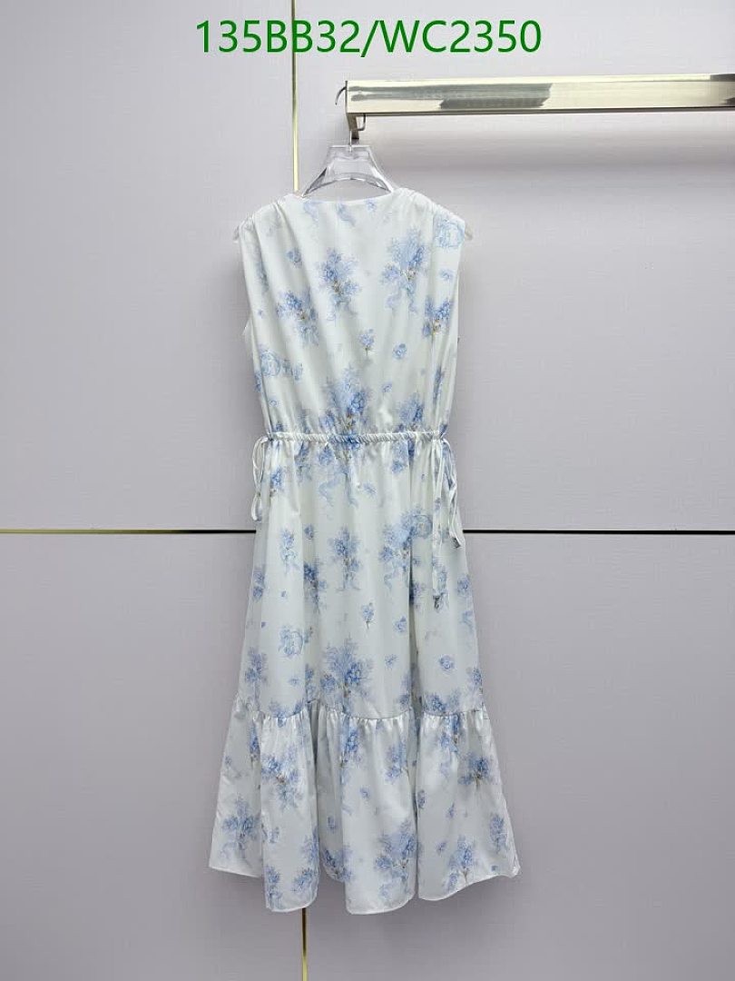 Dior-Clothing Code: WC2350 $: 135USD