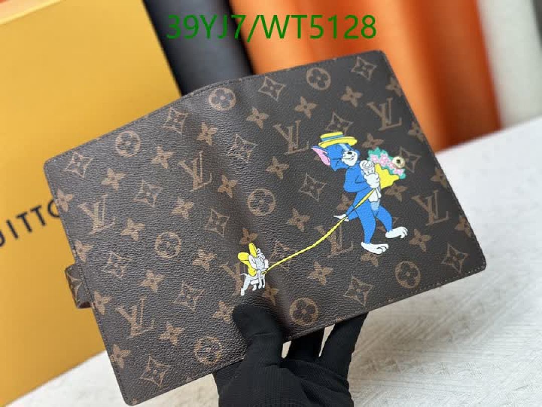 LV-Wallet-4A Quality Code: WT5128 $: 39USD