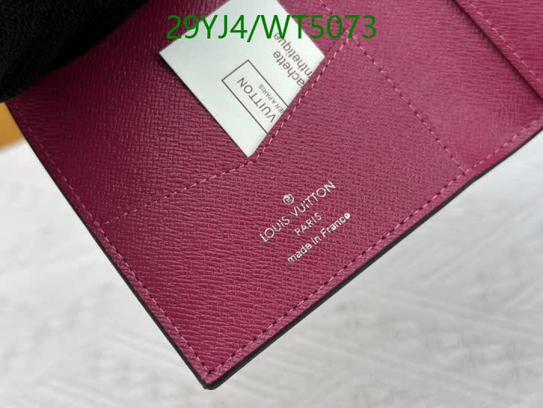 LV-Wallet-4A Quality Code: WT5073 $: 29USD