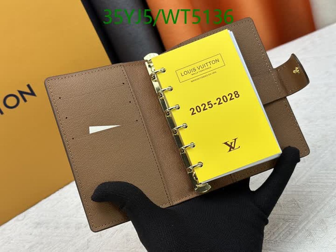 LV-Wallet-4A Quality Code: WT5136 $: 35USD