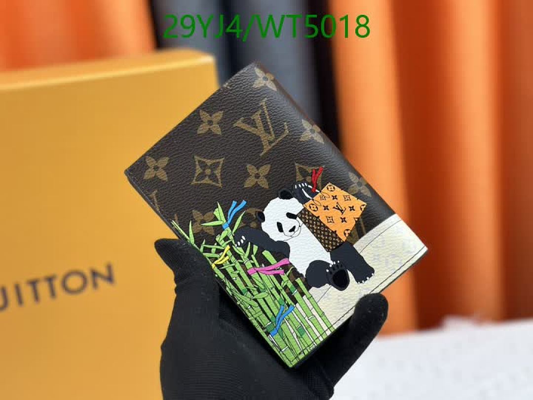 LV-Wallet-4A Quality Code: WT5018 $: 29USD
