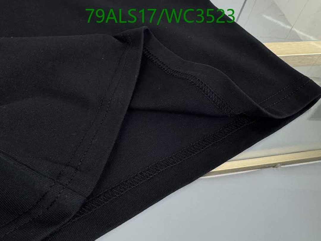 LV-Kids Clothing Code: WC3523 $: 79USD