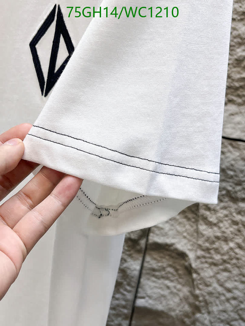 Dior-Clothing Code: WC1210 $: 75USD
