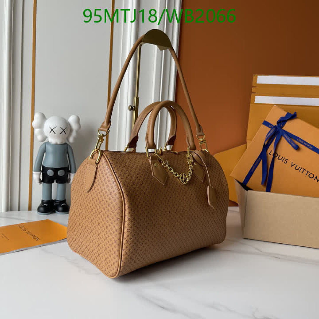 LV-Bag-4A Quality Code: WB2066 $: 95USD