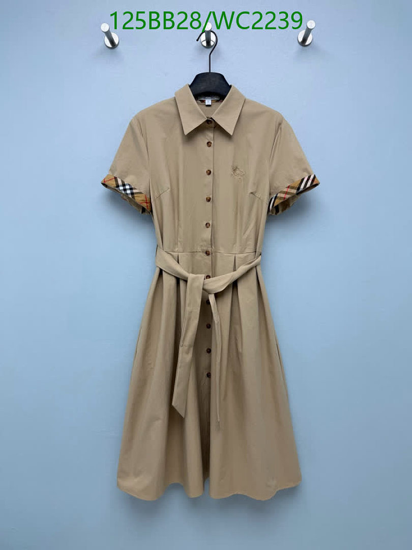 Burberry-Clothing Code: WC2239 $: 125USD