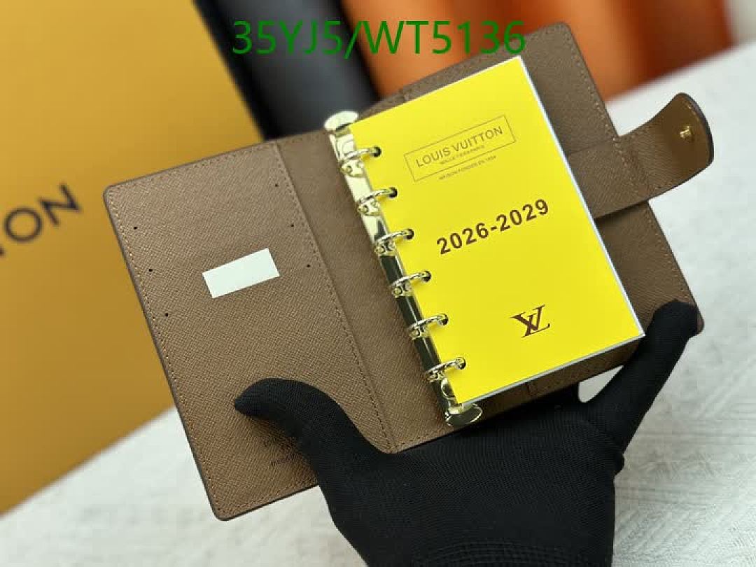 LV-Wallet-4A Quality Code: WT5136 $: 35USD