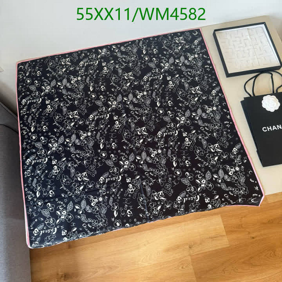 Chanel-Scarf Code: WM4582 $: 55USD