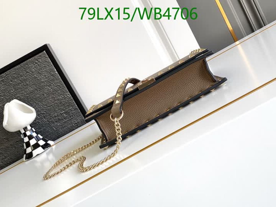 Valentino-Bag-4A Quality Code: WB4706 $: 79USD