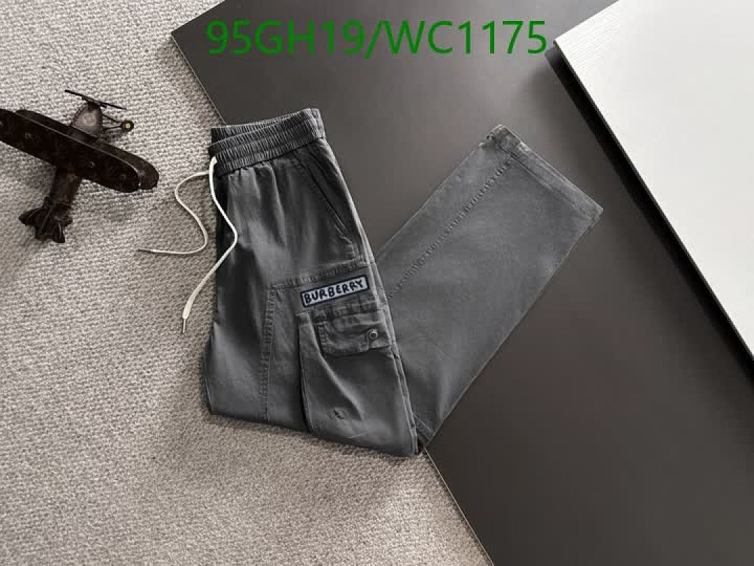 Burberry-Clothing Code: WC1175 $: 95USD