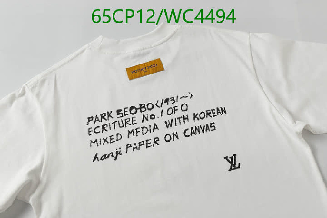 LV-Clothing Code: WC4494 $: 65USD