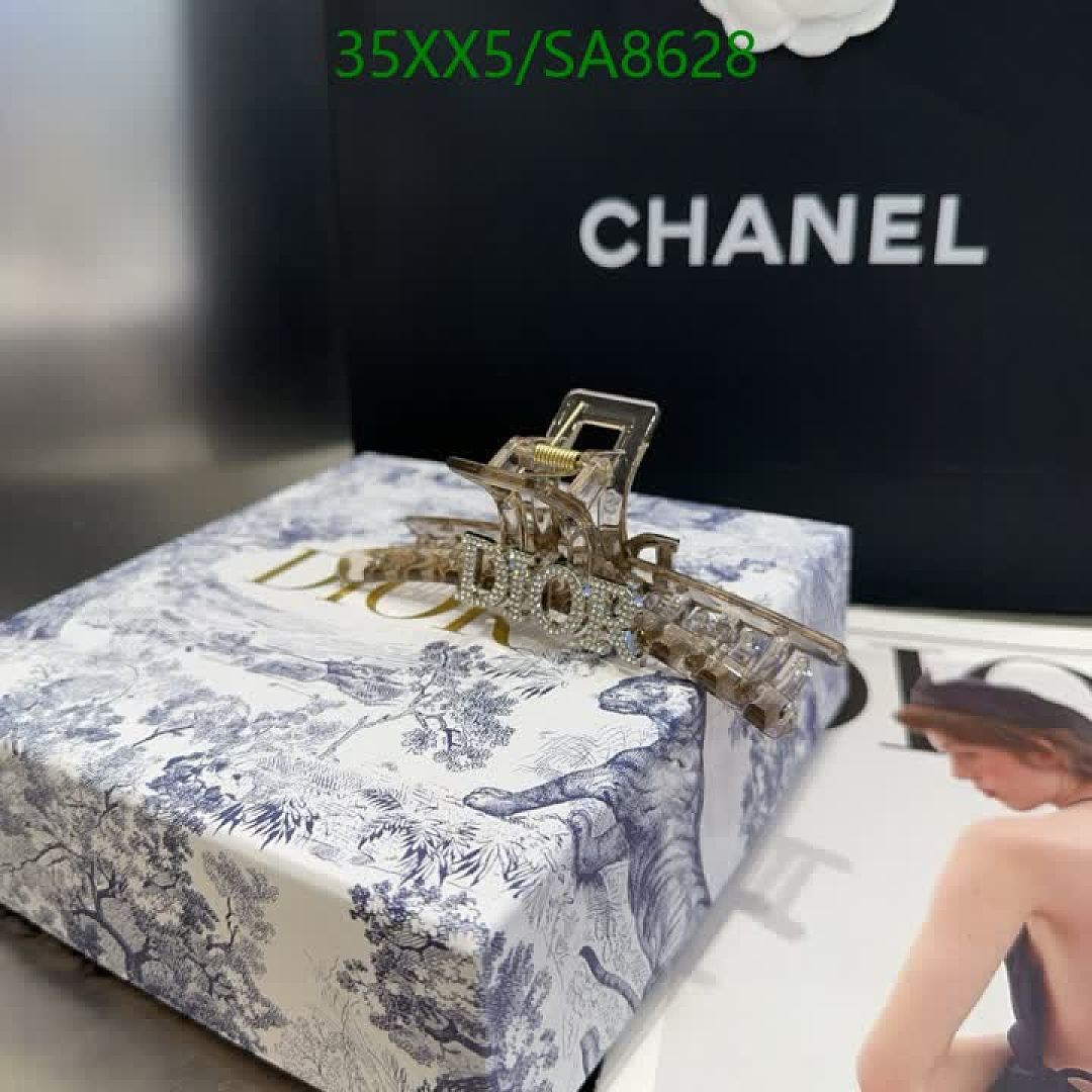 Dior-Headband Code: SA8628 $: 35USD