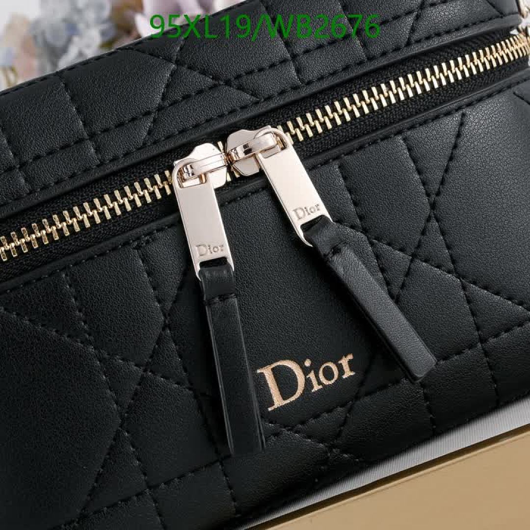 Dior-Bag-4A Quality Code: WB2676 $: 95USD