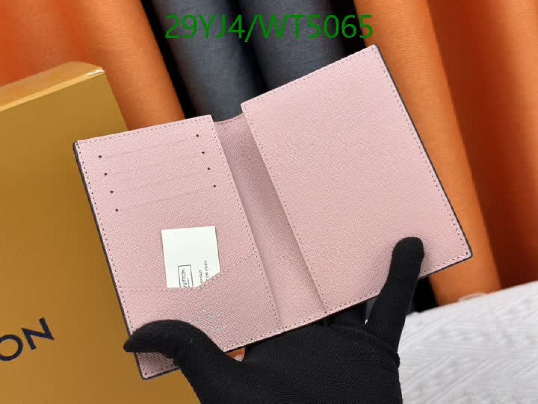 LV-Wallet-4A Quality Code: WT5065 $: 29USD