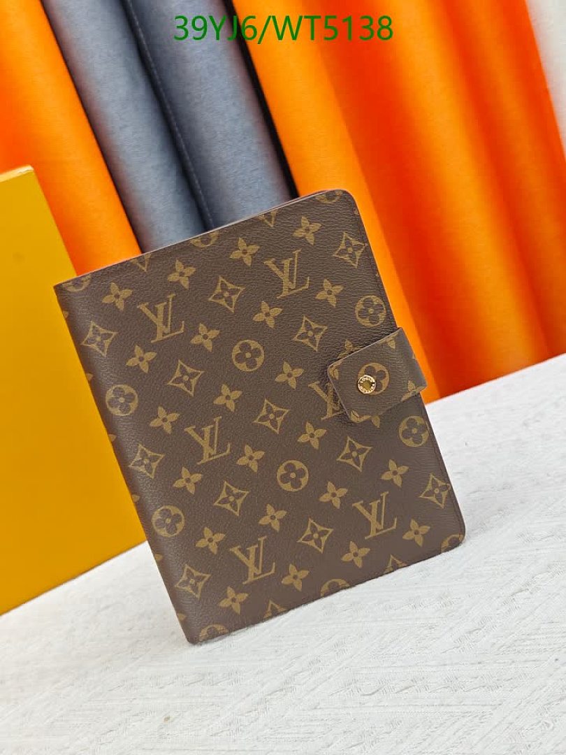 LV-Wallet-4A Quality Code: WT5138 $: 39USD