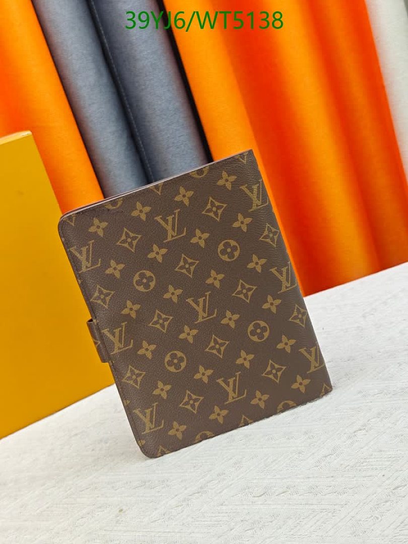 LV-Wallet-4A Quality Code: WT5138 $: 39USD