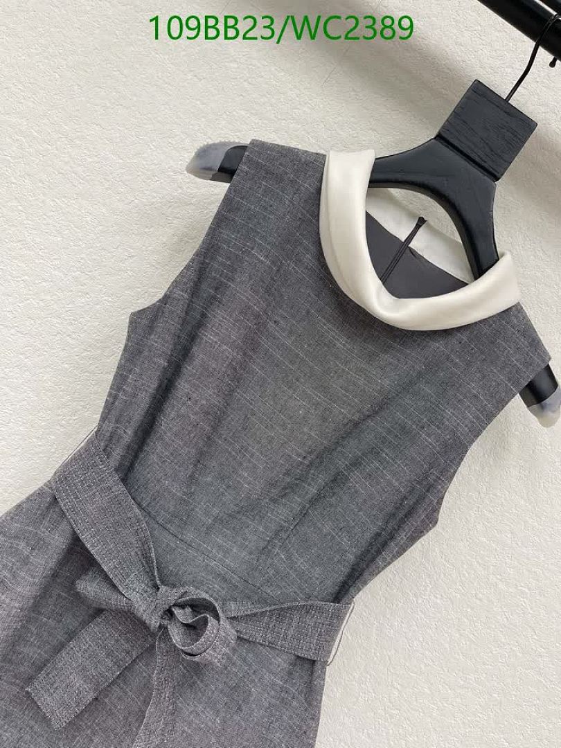 Dior-Clothing Code: WC2389 $: 109USD