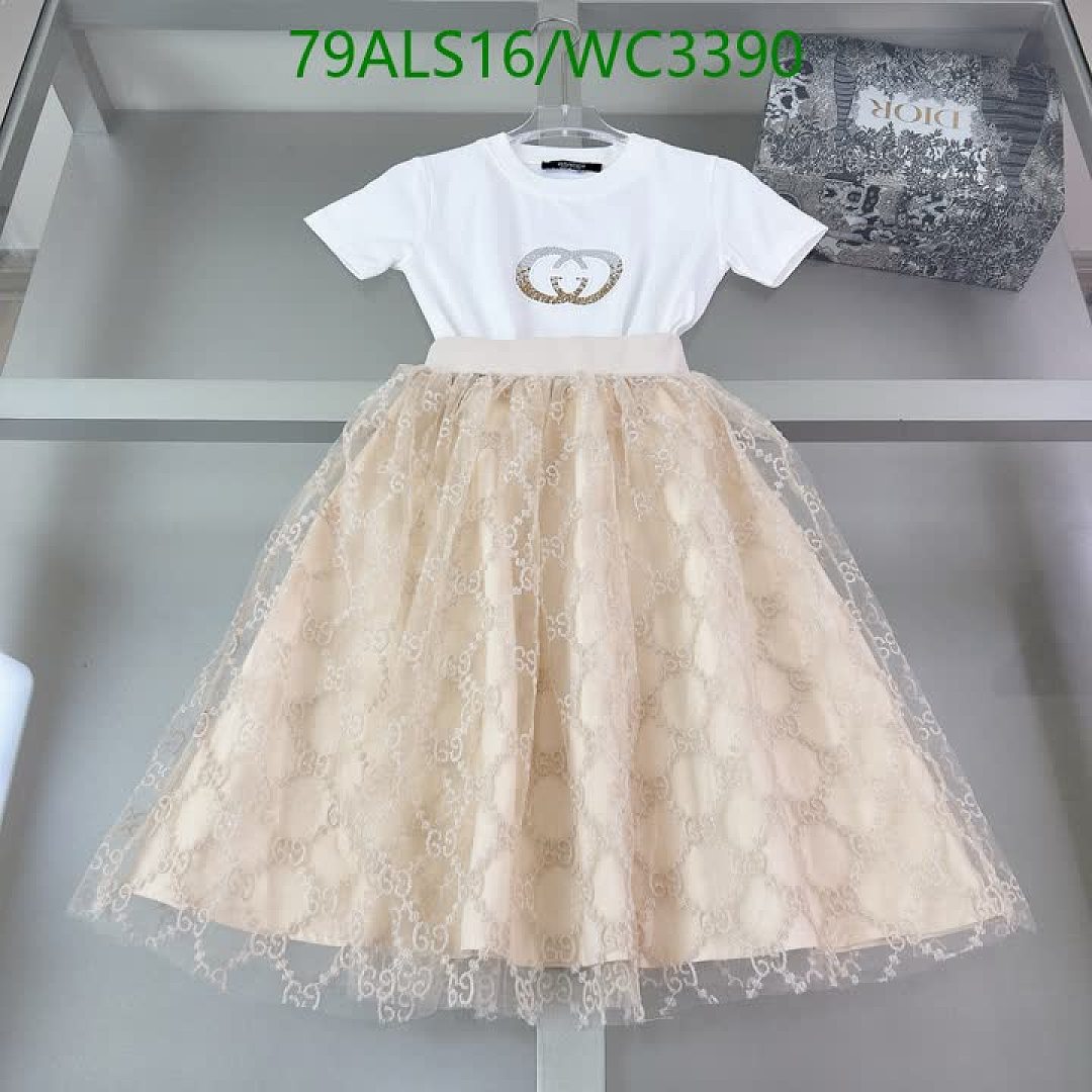 Gucci-Kids Clothing Code: WC3390 $: 79USD