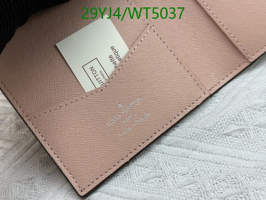 LV-Wallet-4A Quality Code: WT5037 $: 29USD