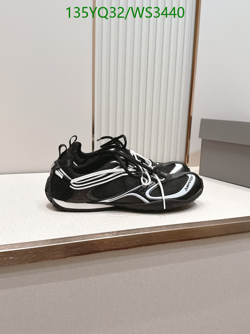 Balenciaga-Women Shoes Code: WS3440 $: 135USD