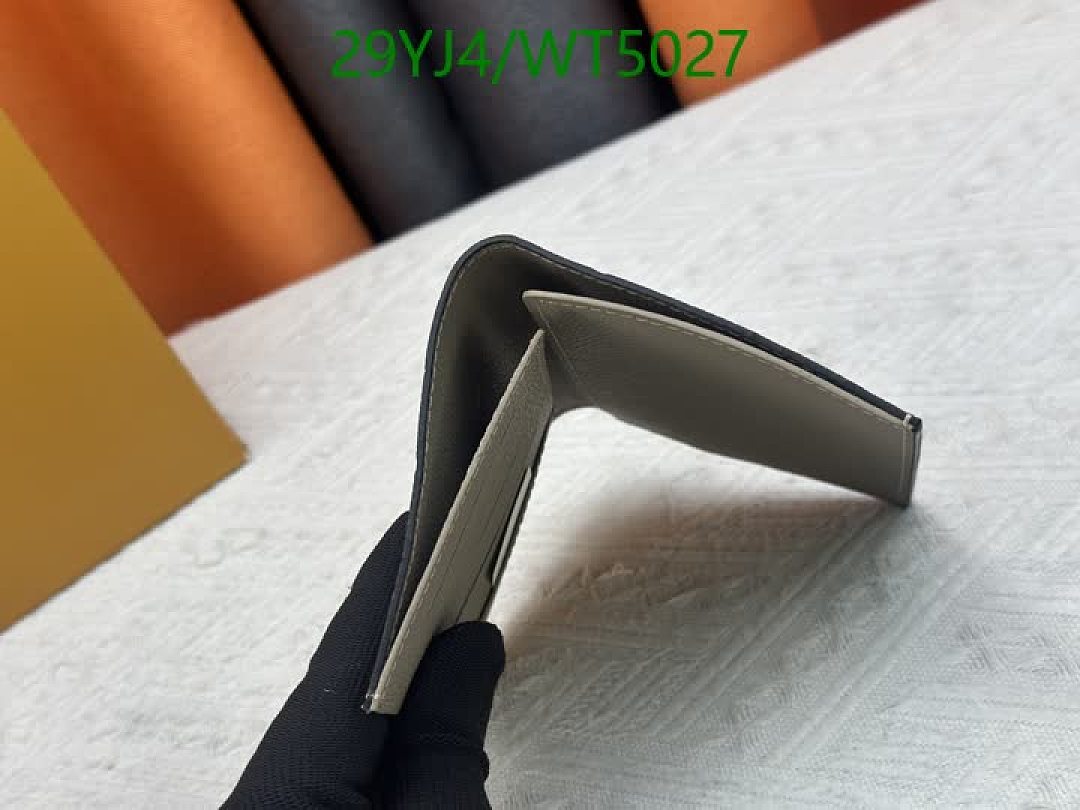 LV-Wallet-4A Quality Code: WT5027 $: 29USD